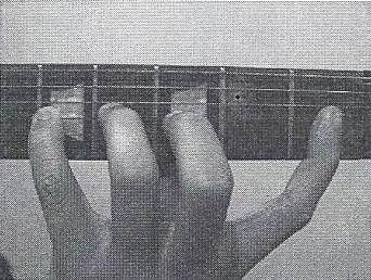 SEGUNDA POSIÇÃO ABERTURA DEDO 1.png