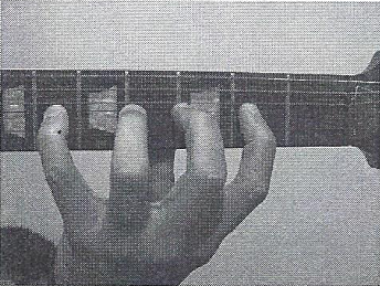 SEGUNDA POSIÇÃO ABERTURA DEDO 4.png