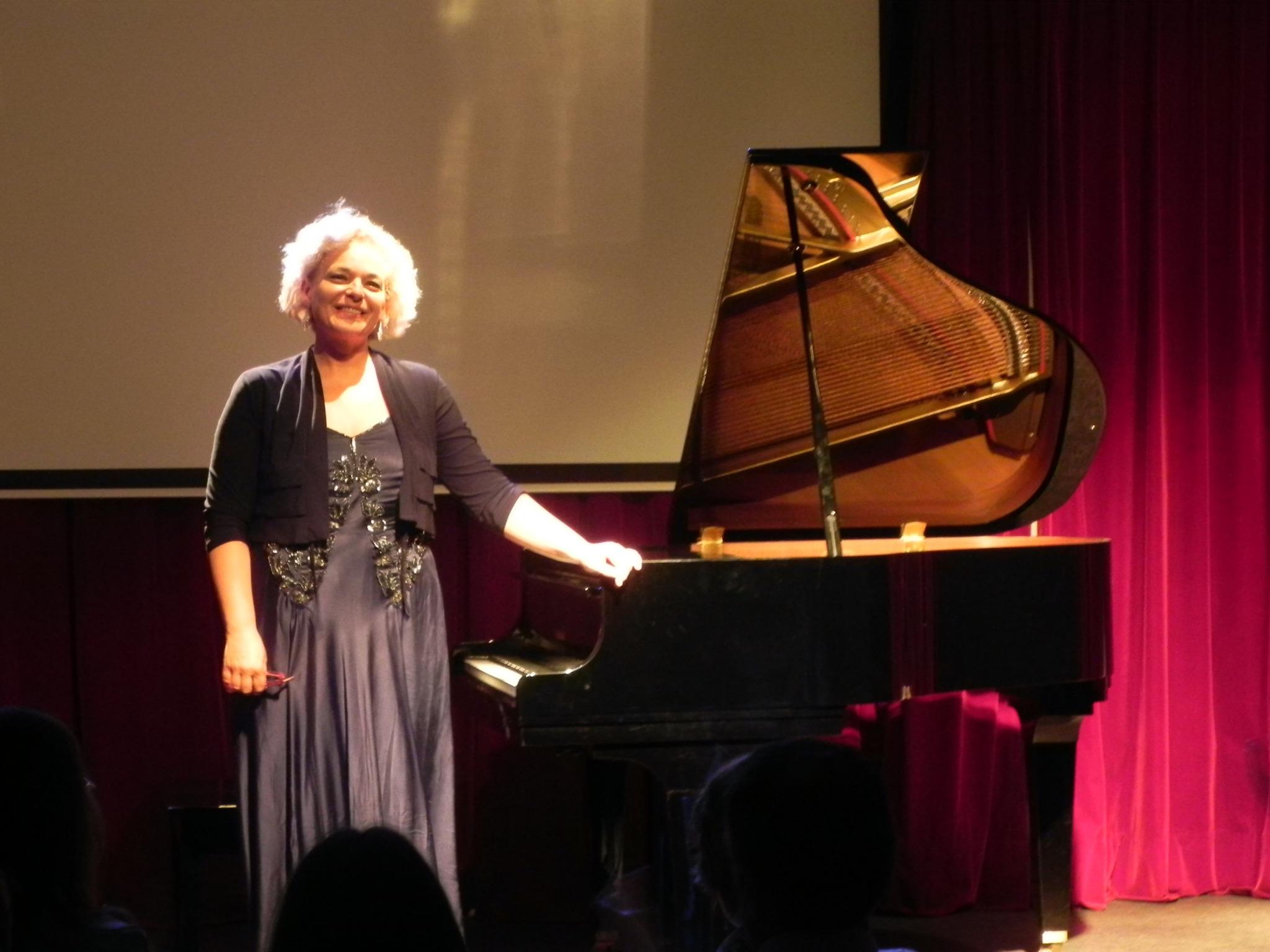 UFPB RECEBE PIANISTA ITALIANA CINZIA BARTOLI Foto: Musicarte XXI